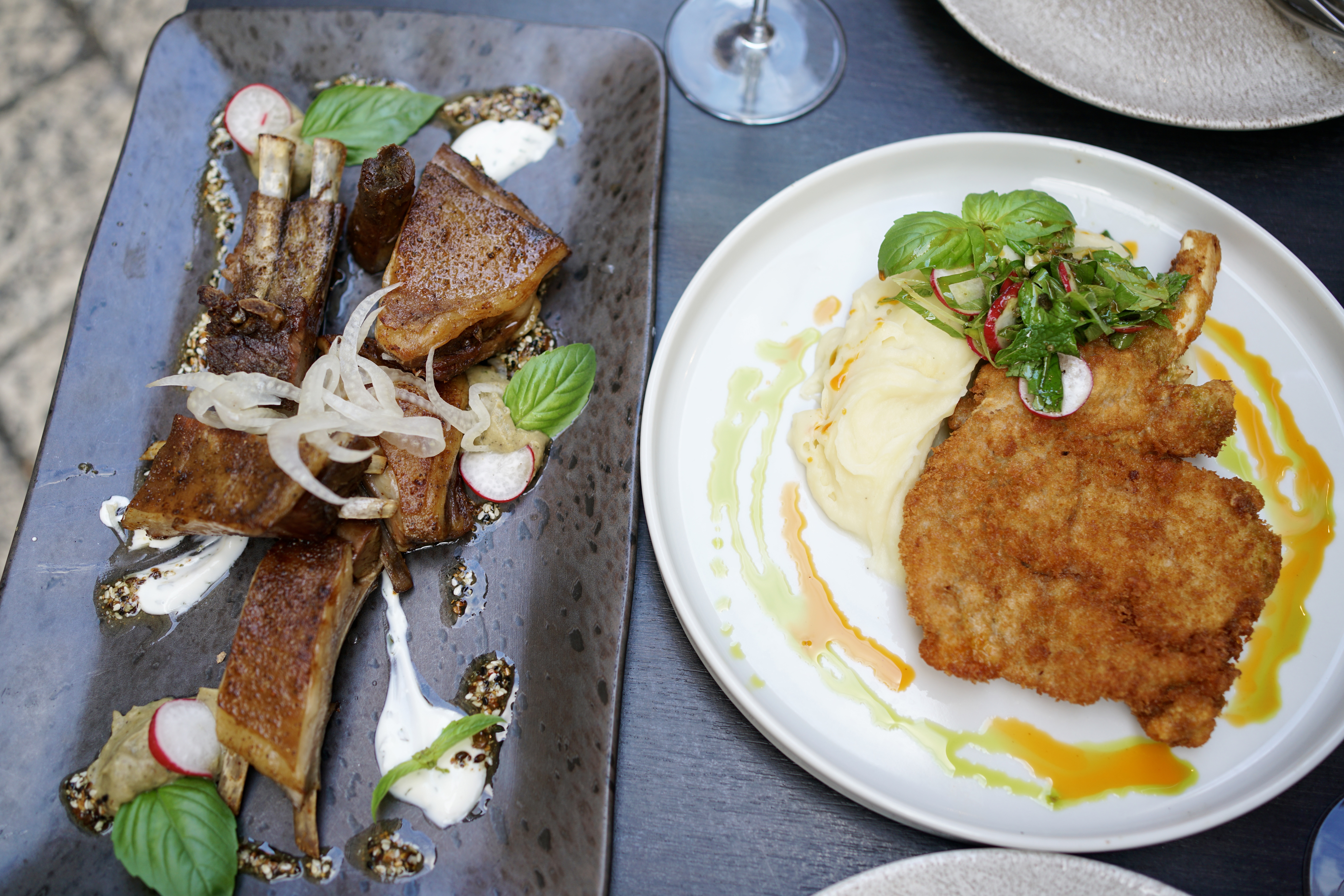 plates of Bosnian food